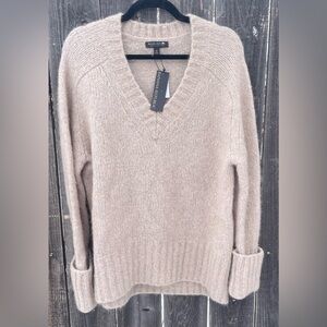 Banana Republic Melli Alpaca- blend Women’s Sweater. 
Size M
NWT